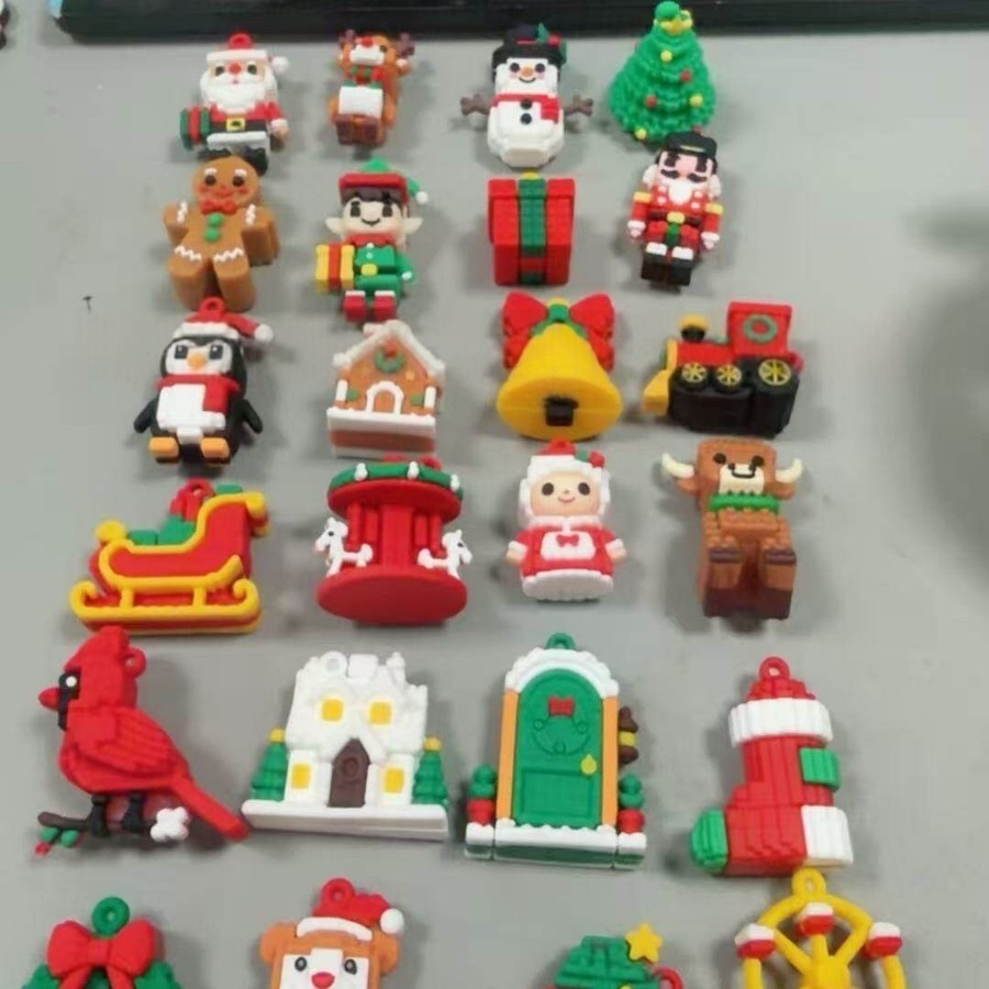 Christmas Squeeze Toy 24-Day Advent Calendar Blind Box - Image 4